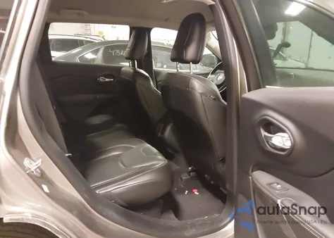 2016 Jeep Cherokee Limited из США, поврежденный, VIN 1C4PJMDB3GW328471